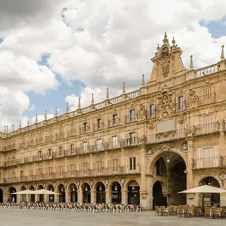Luxury Plaza 4* Salamanca
