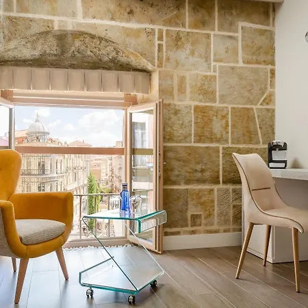 Luxury Plaza Gæstehus 4*